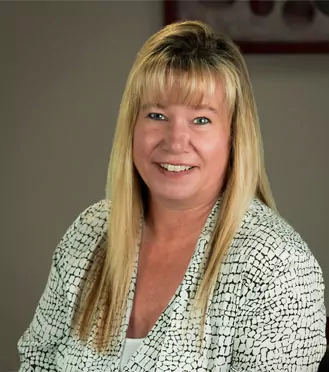 Team Members 10 448919646 wendy